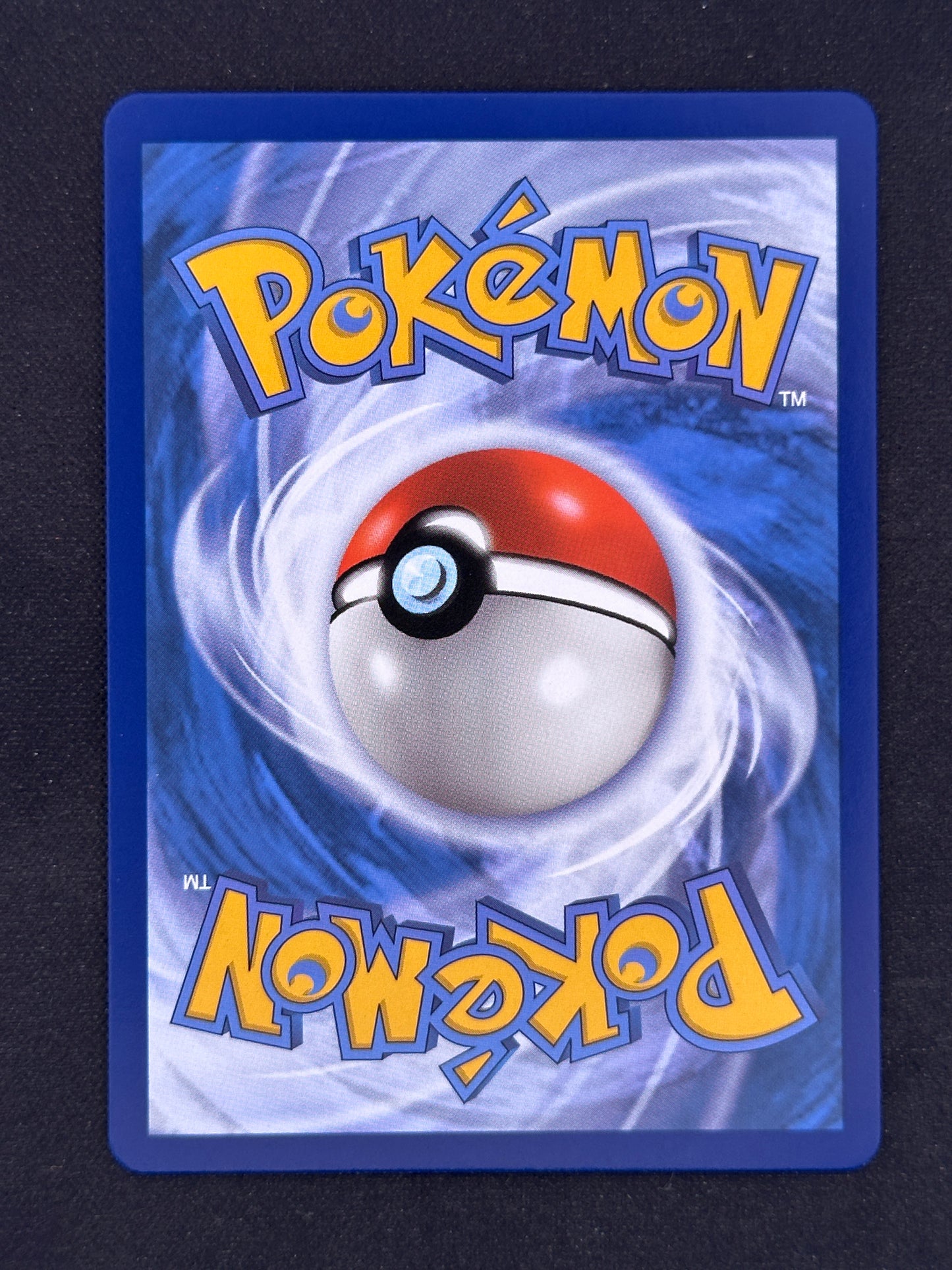 Mew VMAX SWSH08: Fusion Strike #114/264 — back