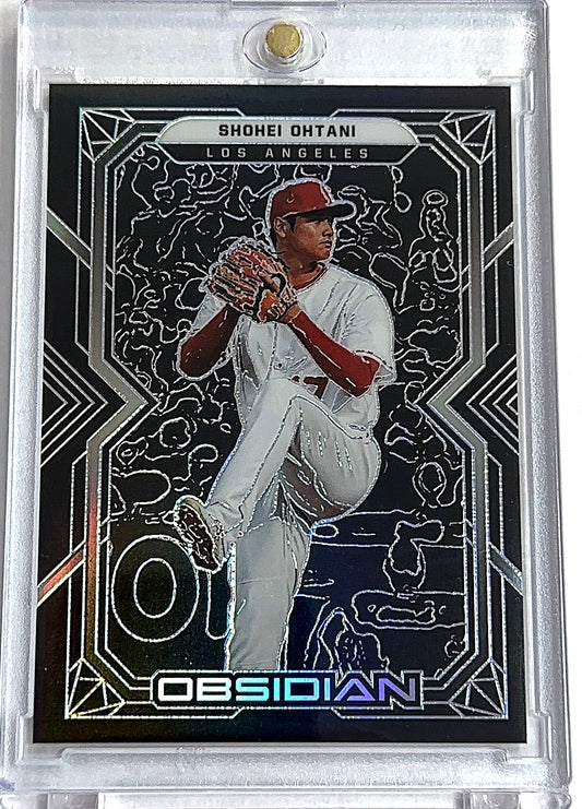 2022 Panini Chronicles Obsidian Shohei Ohtani #28 — front