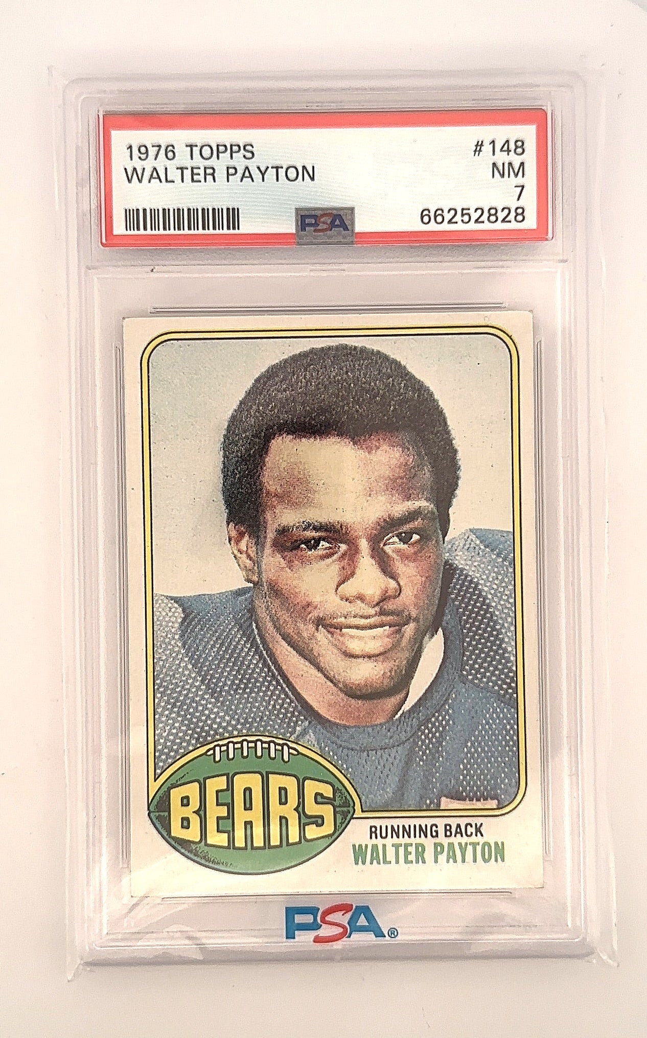 1976 Topps Walter Payton #148 PSA 7 — front