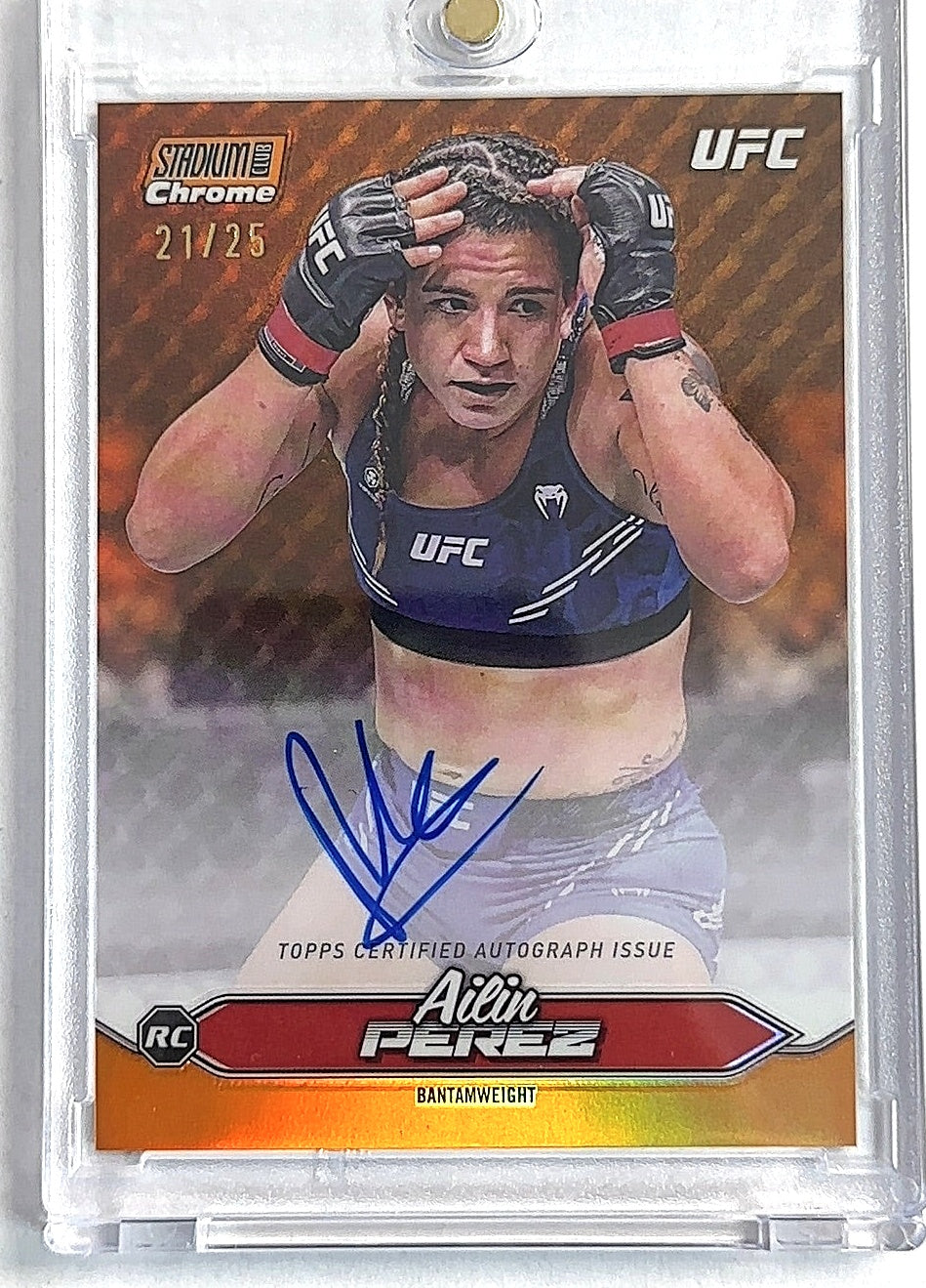Ailin Perez Stadium Club Chrome RC Auto /25 — front