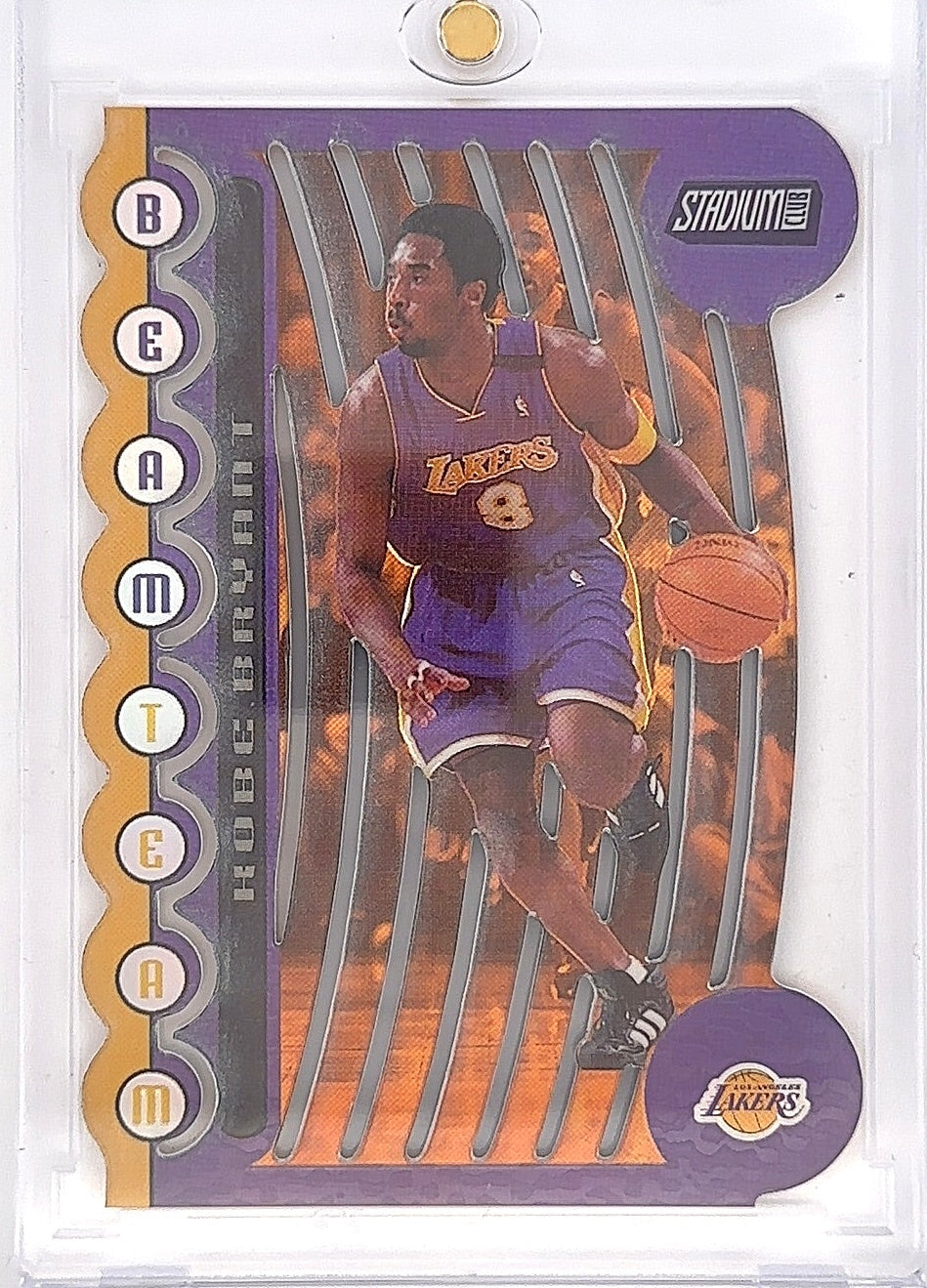 2000-2001 Topps Stadium Club Beam Team Kobe Bryant 146/500 #BT5 — front
