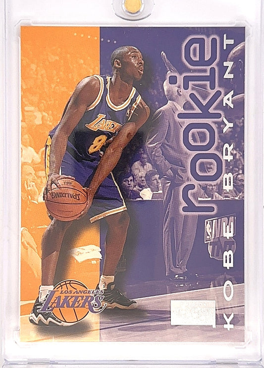 1996 Skybox Premium Kobe Bryant #203 — front
