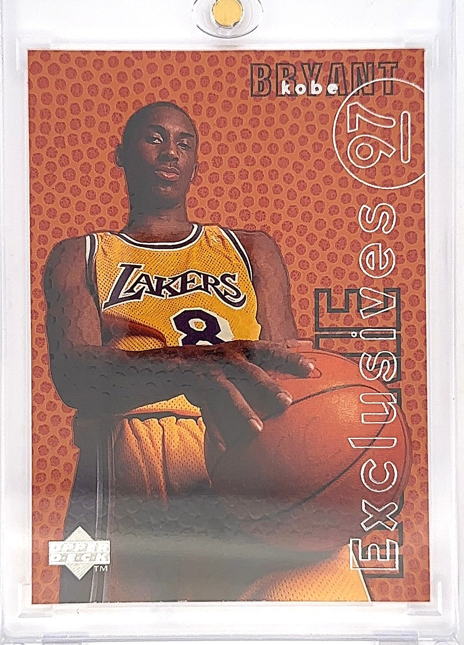 1997 Upper Deck Rookie Exclusives Kobe Bryant #R10 — front