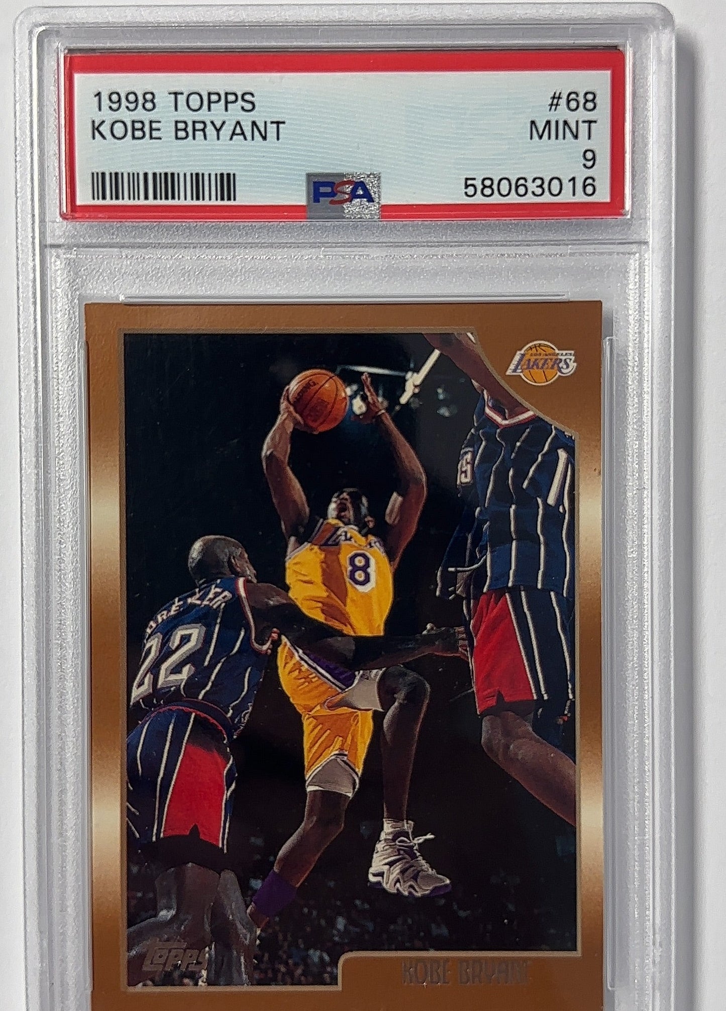 Kobe Bryant - PSA 9 Topps — front