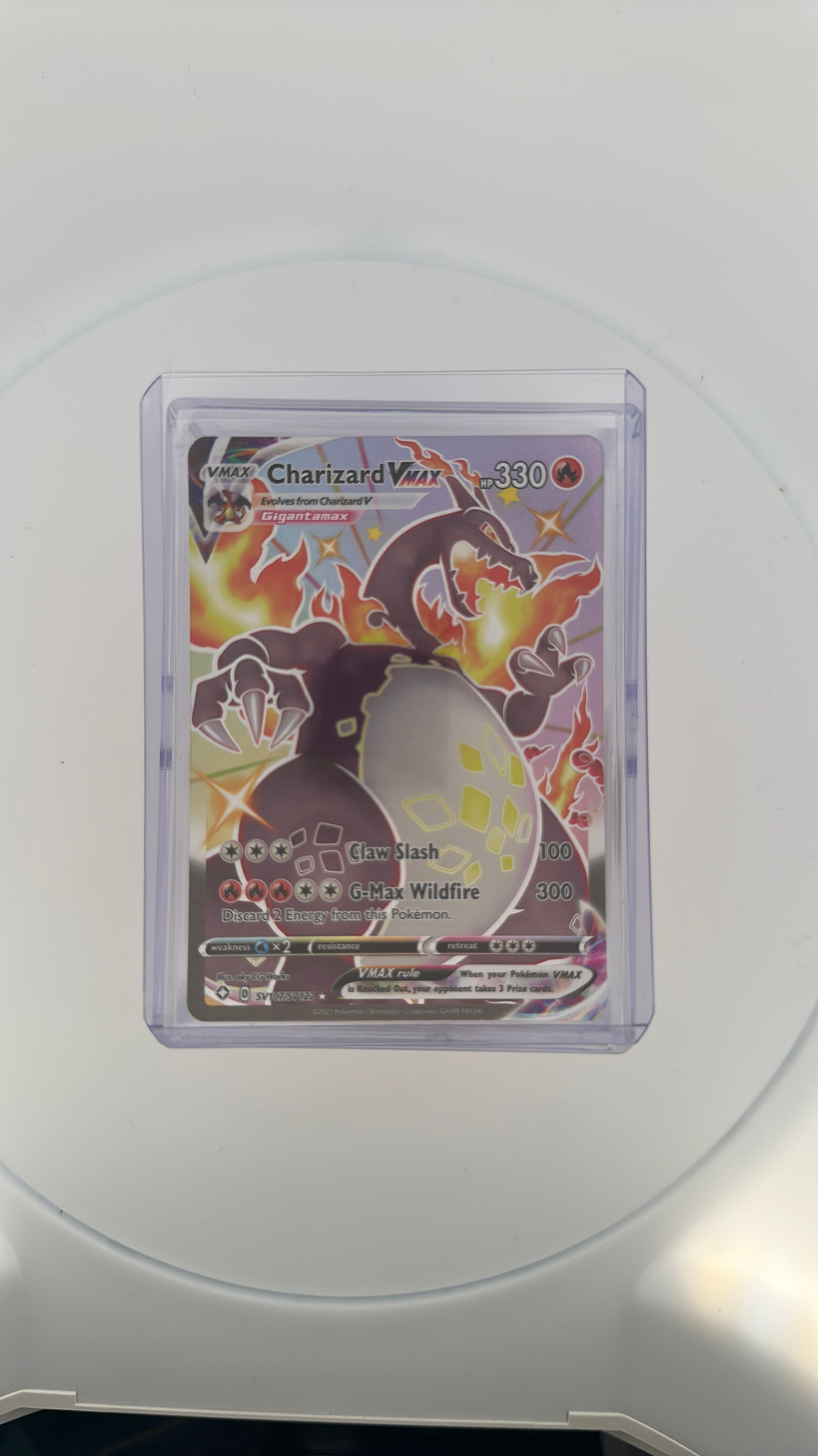 Charizard VMAX Shining Fates: Shiny Vault #SV107/SV122 — front