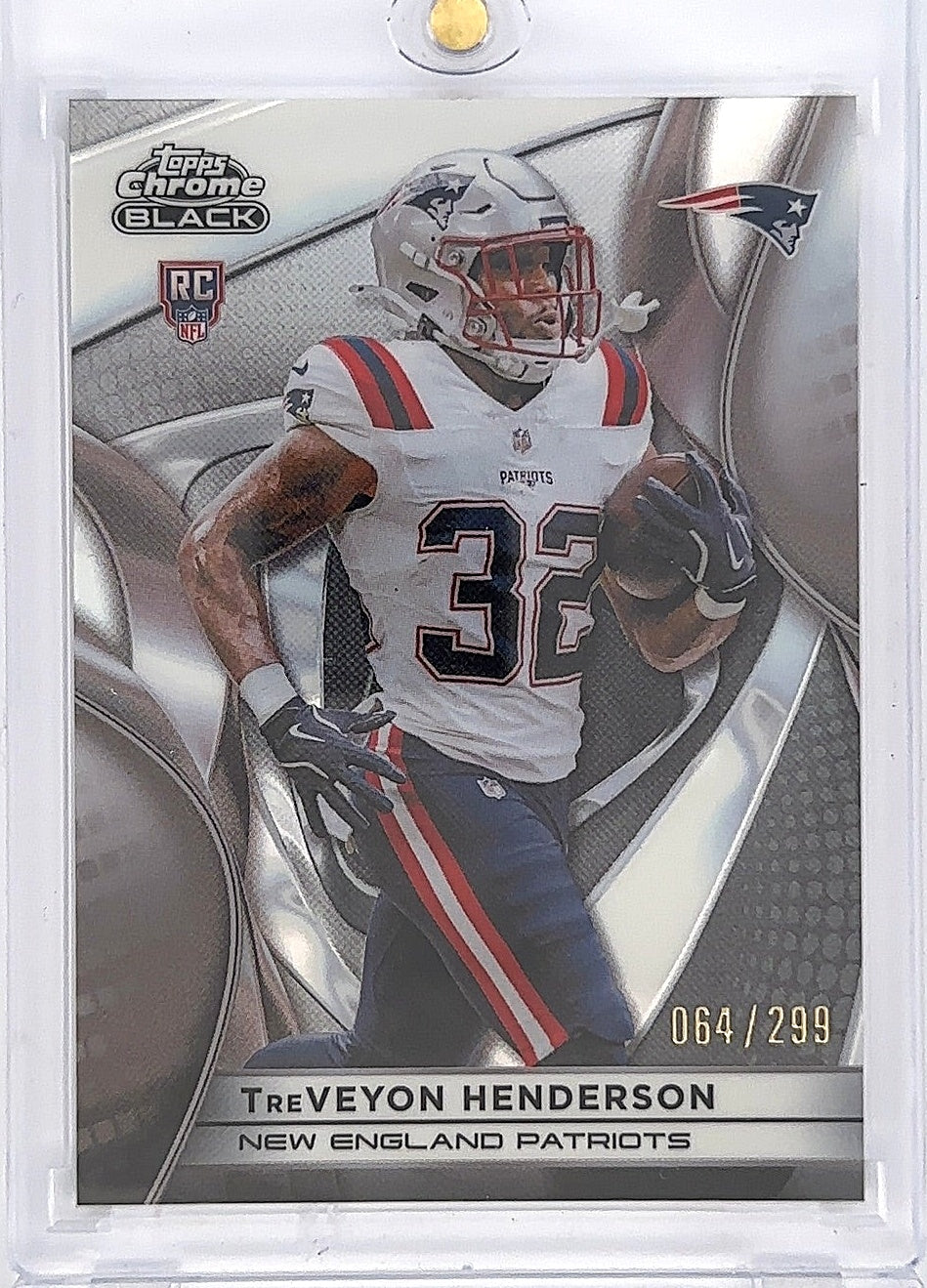 2025 Topps Chrome Black TreVeyon Henderson /299 [Refractor] #131 — front