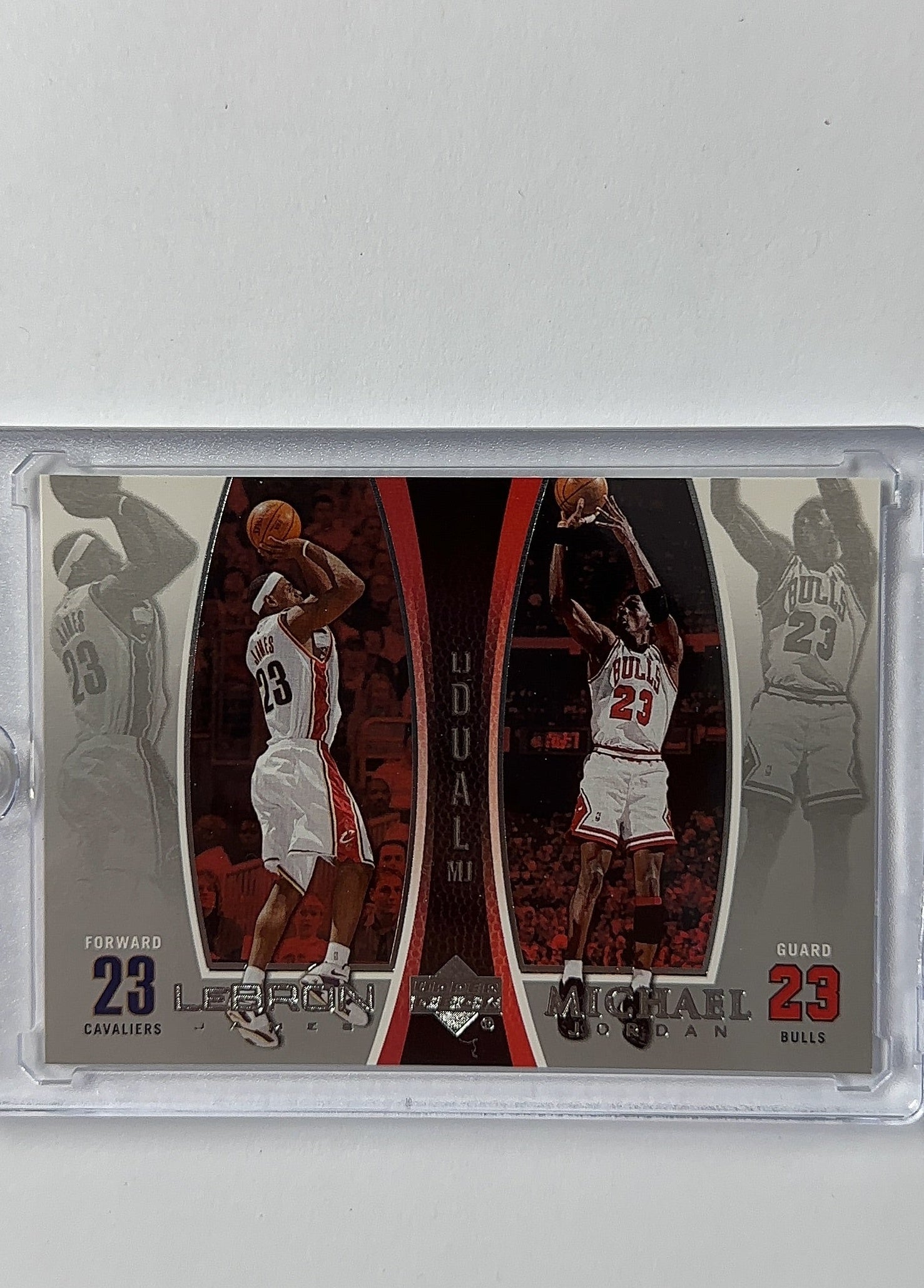 LeBron James/Michael Jordan Upper Deck Dual Dimensions — front