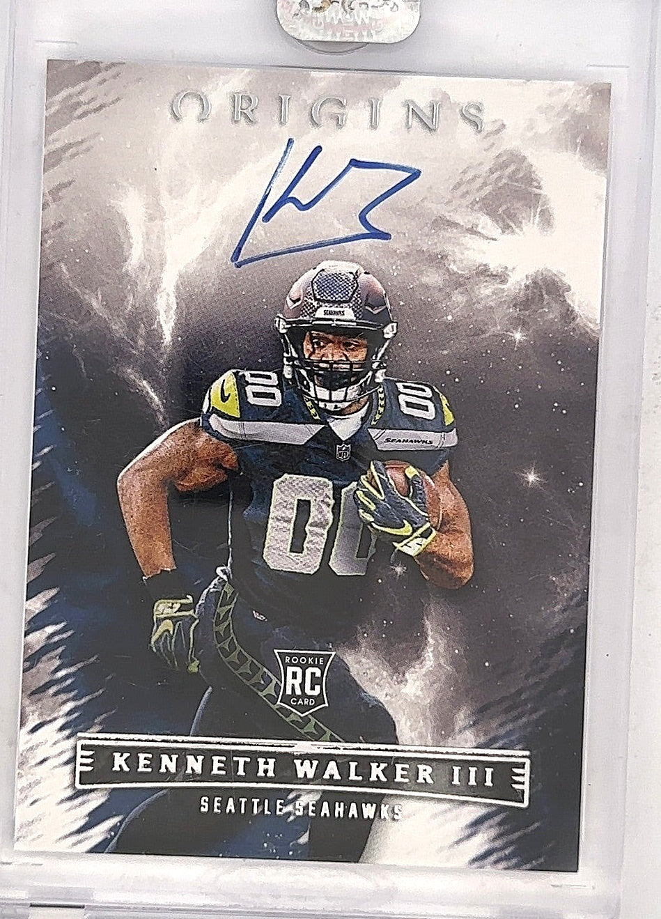 2022 Panini Origins Rookie Autographs Kenneth Walker III [Green] #RAU-KWA — front