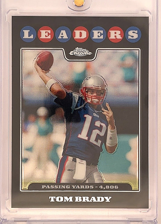 2008 Topps Chrome Tom Brady #TC121 — front
