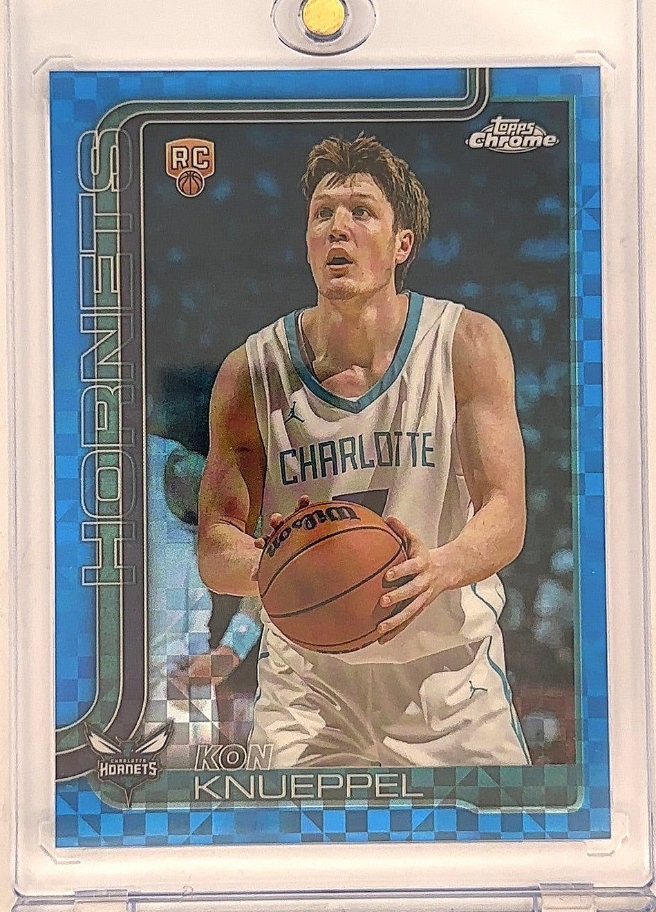 2025 Topps Chrome Kon Knueppel [Blue X-Fractor] #254 — front