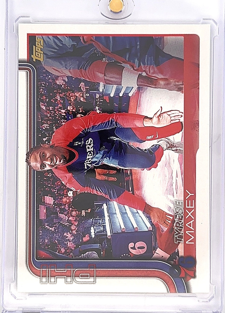 2025 Topps Tyrese Maxey [Golden Mirror] #21 — front