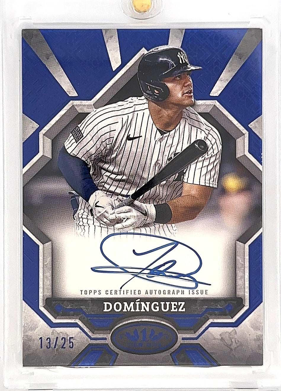 2025 Topps Tier One Break Out Autograph Jasson Dominguez /25 [Holo Platinum Blue Foil] #BOA-JD — front