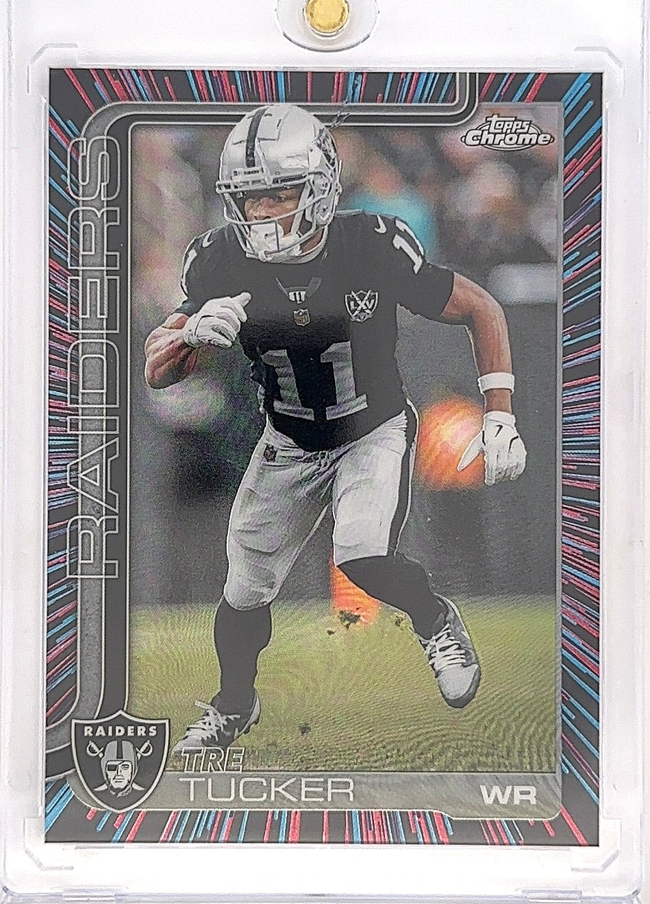 2025 Topps Chrome Tre Tucker [Neon Pulse Refractor] #175 — front
