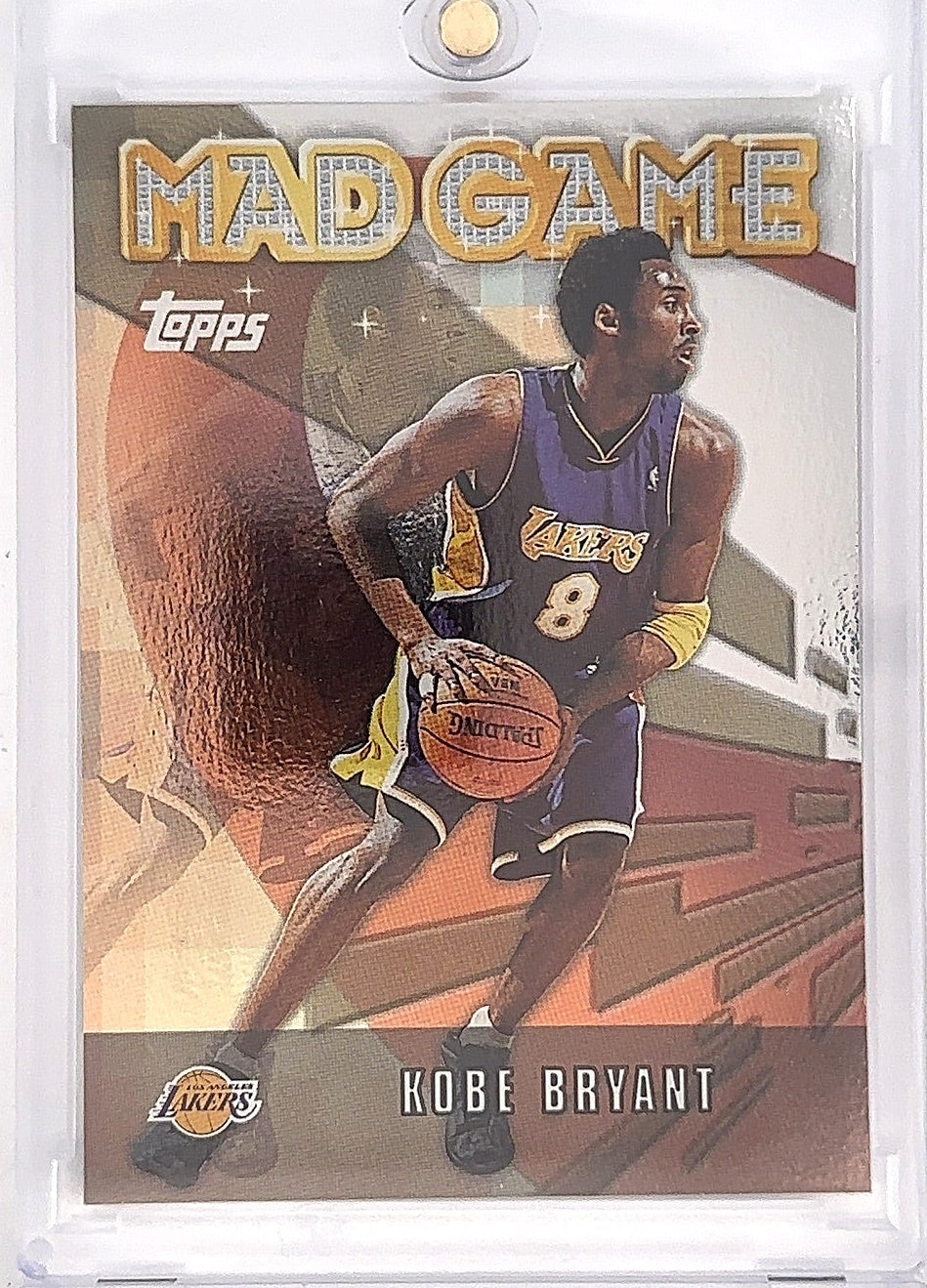 2001 Topps Chrome Mad Game Kobe Bryant #MG6 — front